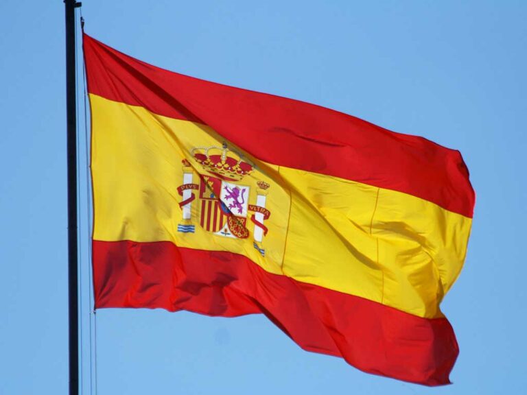 Pros and cons of the digital nomad visa to Spain